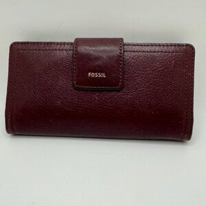 EUC Leather Fossil Wallet